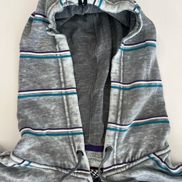 Y2K Striped Gray Dvision Zip-Up Hoodie - Picture 2 of 6